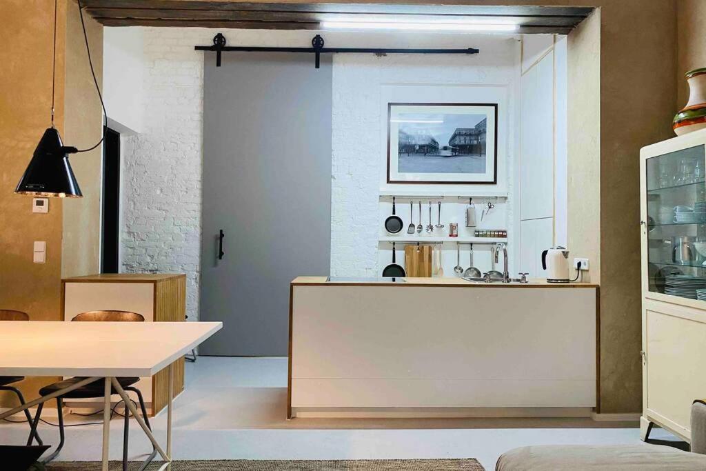 Wunderschoene Ladenwohnung In Kreuzberg Berlin Bagian luar foto